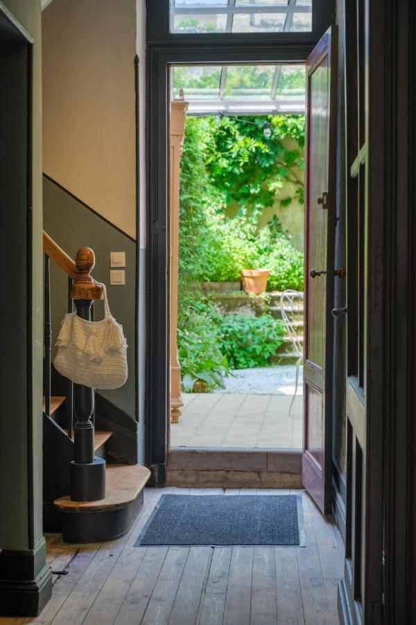 Appartement Avec Son Patio Dans Centre Historique De Bourg Dış mekan fotoğraf